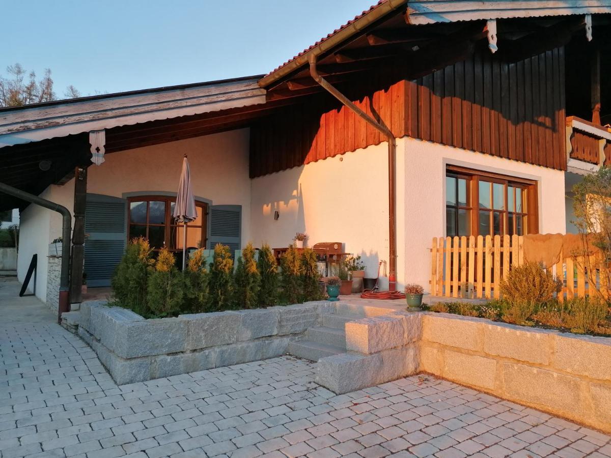 Ferienwohnung Stoeckl Grabenstätt Exteriör bild
